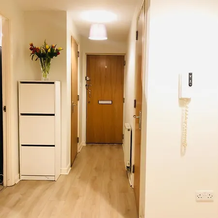 Spacious City Centre Flat Free Parking& Superfast Wifi Edinburgh Exterior photo